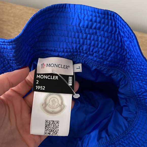 Moncler bucket hat. Size L - Picture 5 of 5